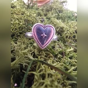 James Avery Retired Design Heart Ring Sterling Silver size 5